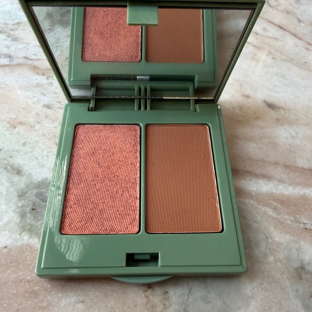 Clinique Rich Texture Blush Rich Coral & Touch of Bronze Matte Bronze Duo K15